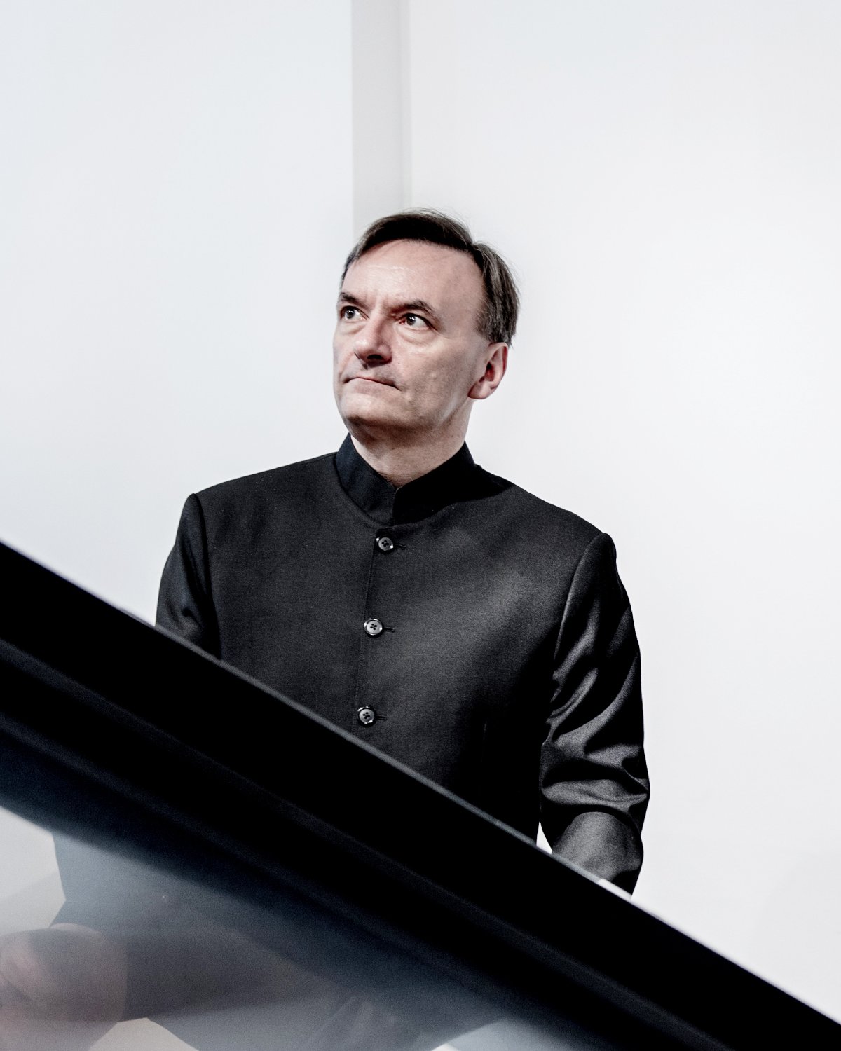 Sir Stephen Hough in Recital